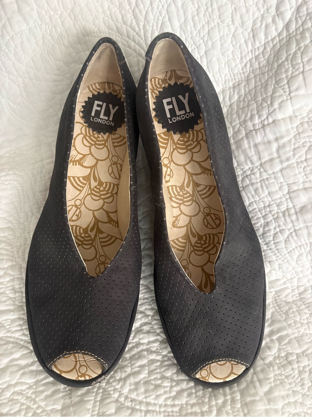 Fly London Yury Perf Cupido Wedge in Navy, size Euro 39 US 8.5